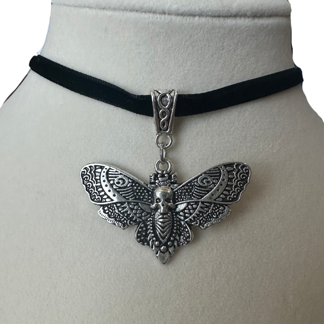 Moth Velvet Choker