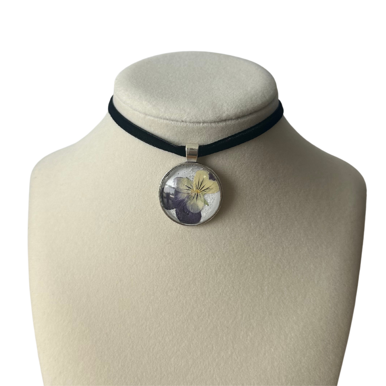 Circle Flower Velvet Choker (Cream/Blue)