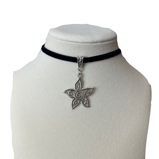 Swirly Star Velvet Choker
